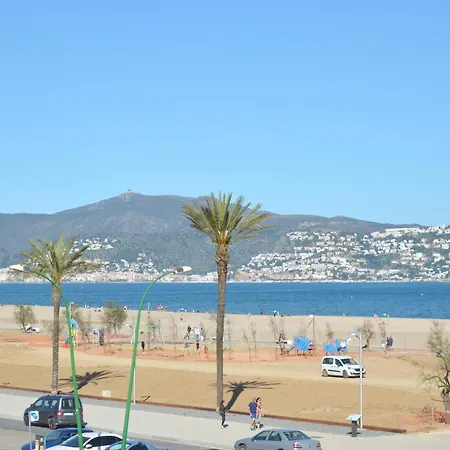 Agradable De Tres Y Vistas Al Mar - Hisp-288-54 Empuriabrava